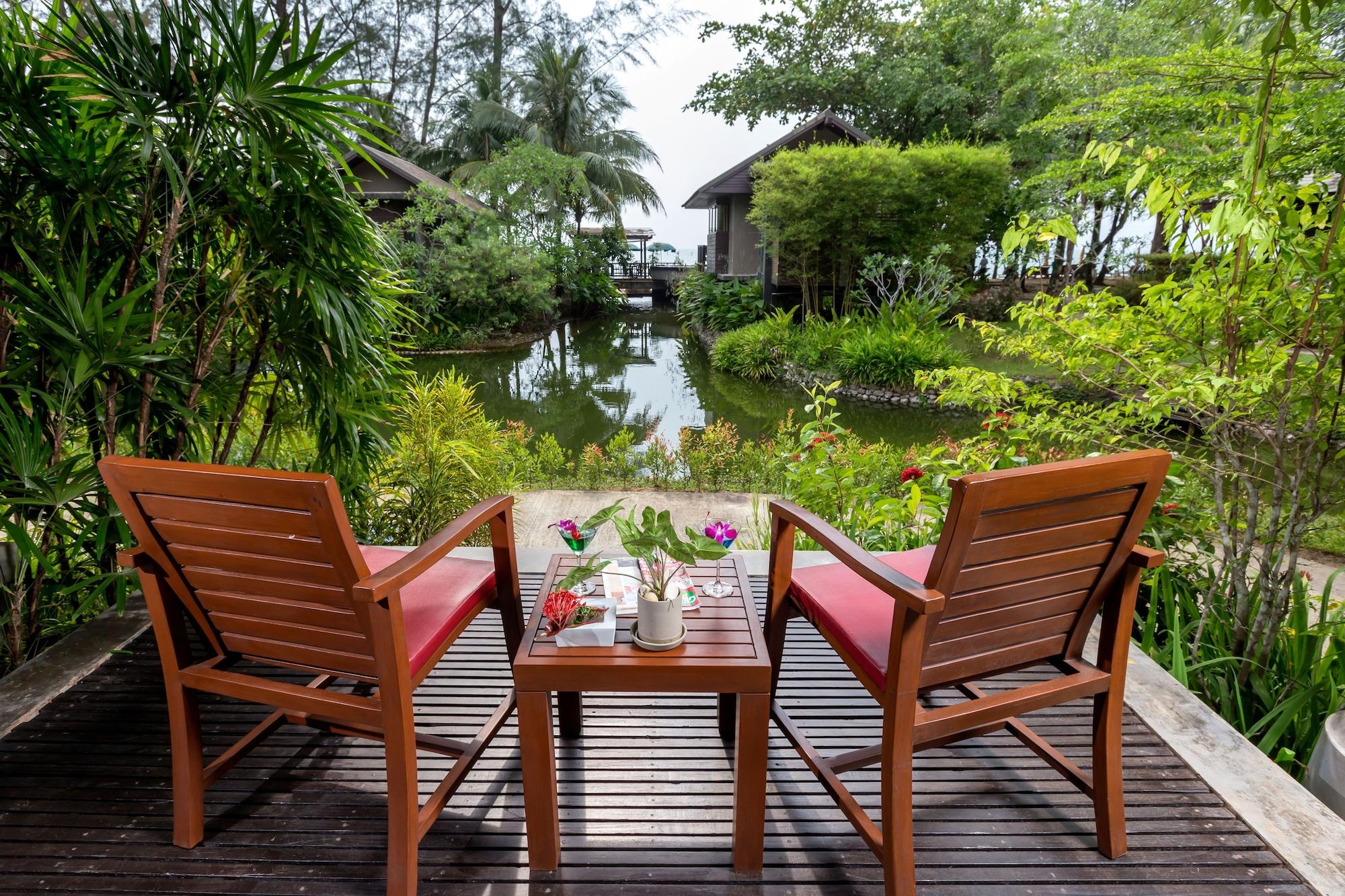 Khaolak Wanaburee Resort - Sha Extra Plus Кхаулак Экстерьер фото