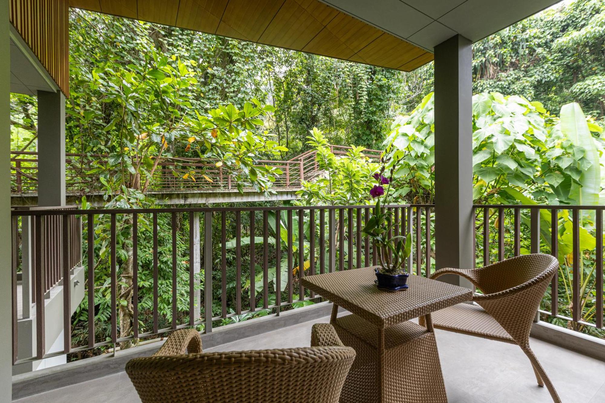 Khaolak Wanaburee Resort - Sha Extra Plus Кхаулак Экстерьер фото