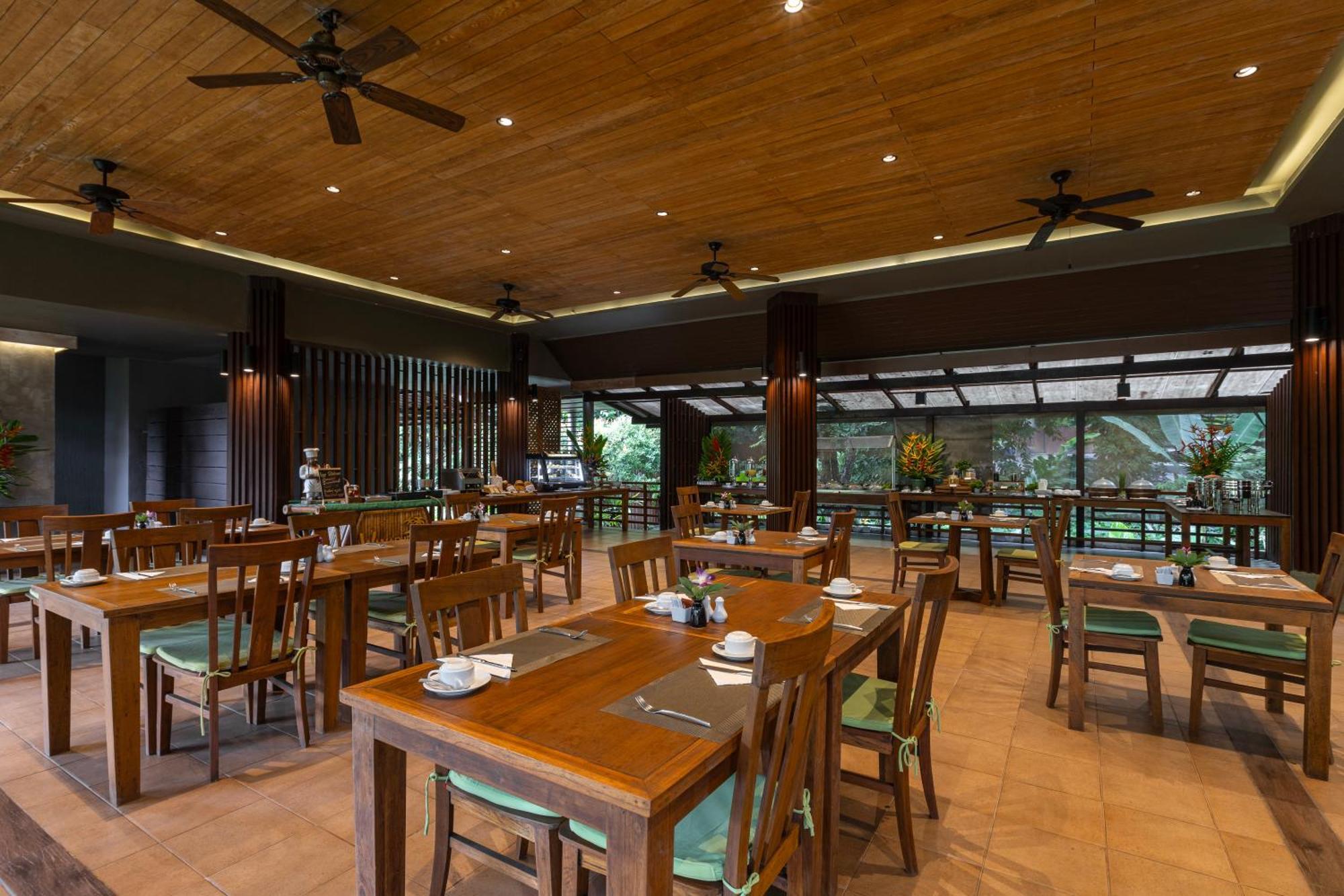 Khaolak Wanaburee Resort - Sha Extra Plus Кхаулак Экстерьер фото